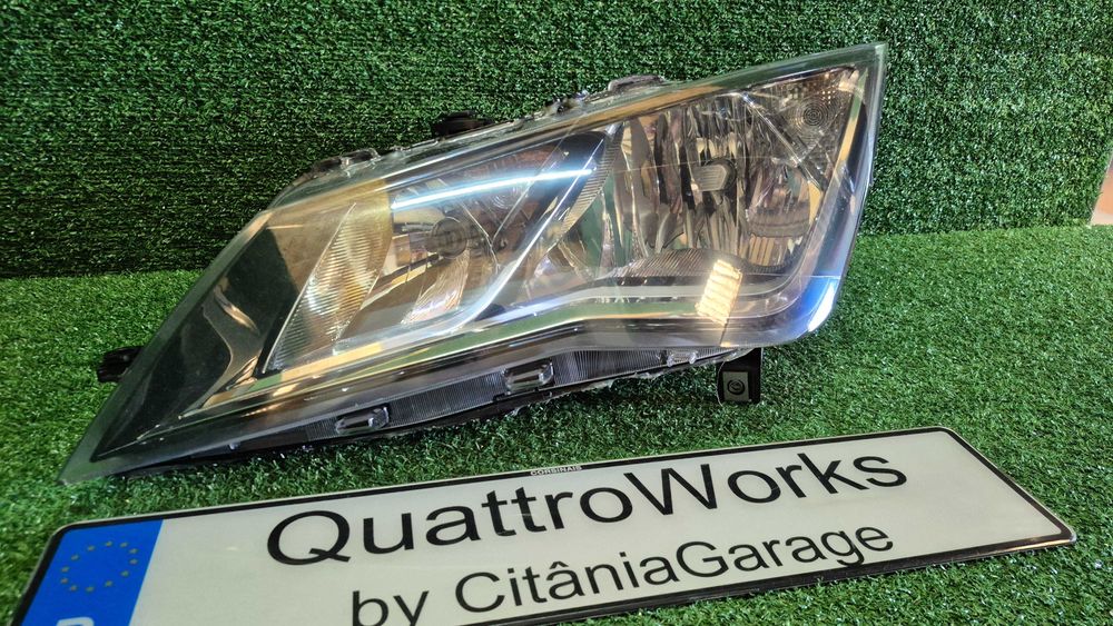 Otica Farol Esquerdo Seat Leon III 5F 5F1 5F5 5F8 2012 a 2021 Ref. 445-1134LMLEMN2 DEPO usada como nova