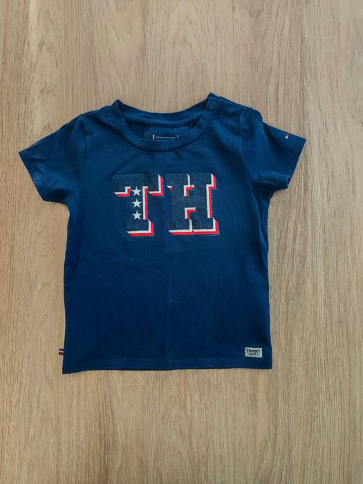 Sprzedam dziecięca koszulkę Tommy Hilfiger roz. 80