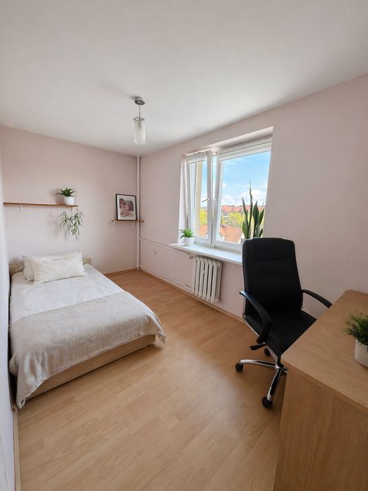 Sprzedam mieszkanie 4-pokojowe – 73,34 m² – ul. Reja, Osiedle Przydworcowe