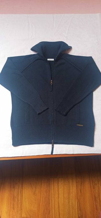 Sprzedam granatową bluzę damską z dzianiny Yessica AT C&A