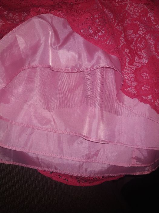 Нарядное красивое летнее платье