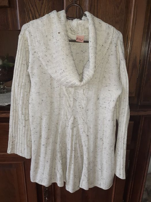 Golf długi, rozkloszowany