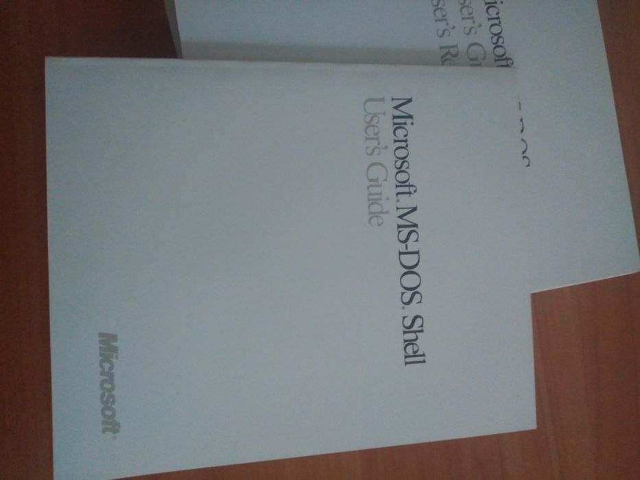 Microsoft MS-DOS User's Guide and User's Reference