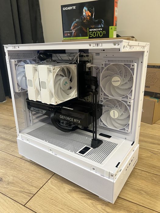 Топовий новий ігровий компютер на RTX 5070 TI Ryzen 7 7700