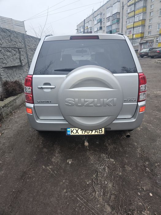 Suzuki Grand Vitara 2.0 бензин 2007 року