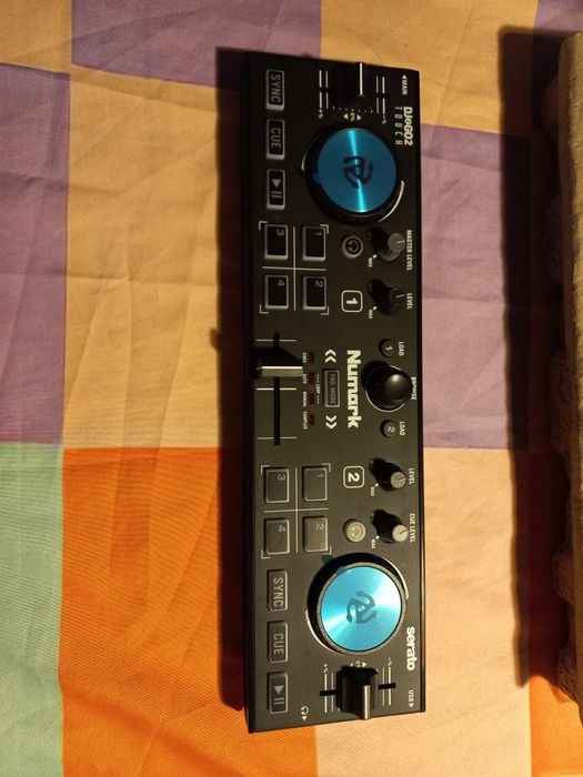 Numark Dj2go2 touch
