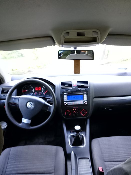 *** VW Golf kombi 1.9tdi *odpinany hak* klima***