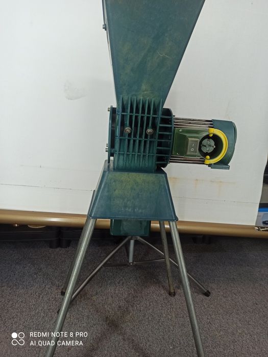 Rozdrabniacz do biomasy NEUDORFF Bio-Schredder Mini 1000