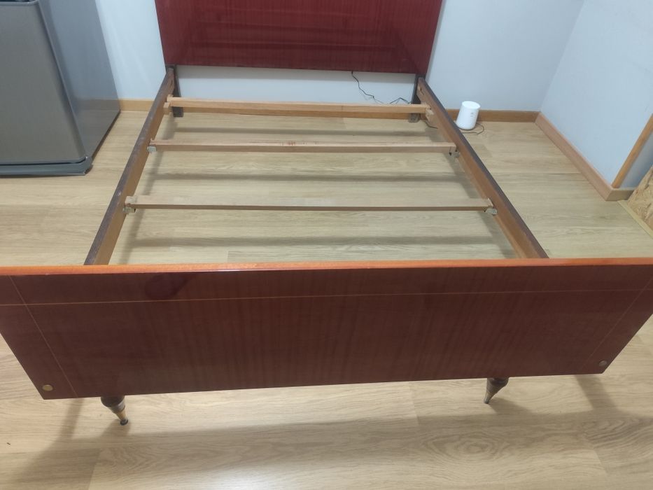 Cama de casal 1,90x1,40