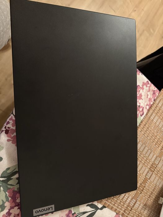 Lenovo V15 G4 IRU