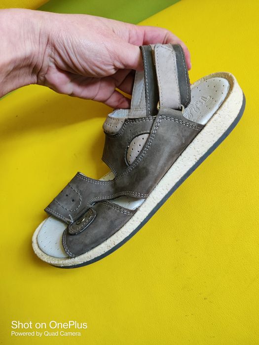 Сандалі хлопчачі 33 р