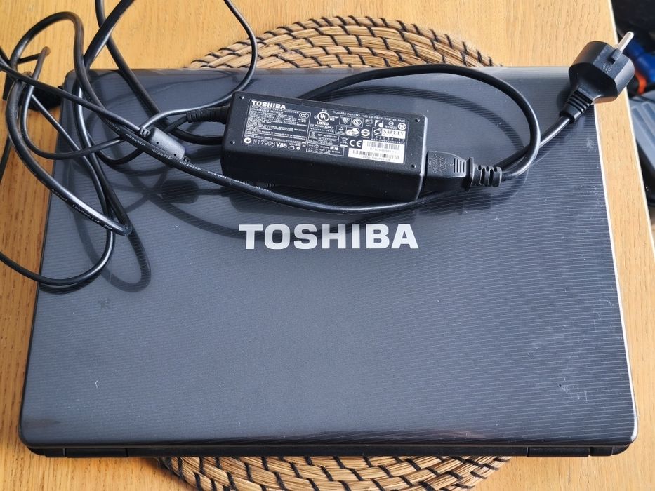 Laptop Toshiba Satellite L300 2C5
