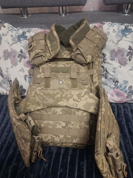 Розгрузка бронежилет темп 3000 корсар повний комплект хороший