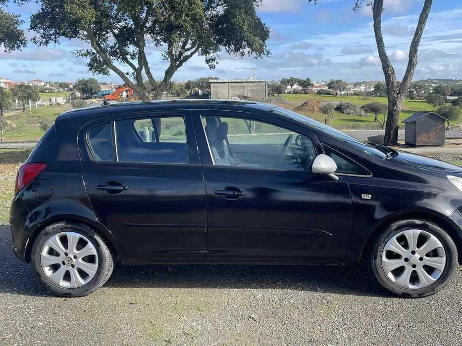 Opel corsa D 1.2