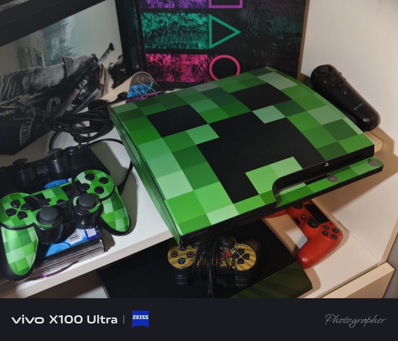 PS3 z kontrolerami HEN 750gb