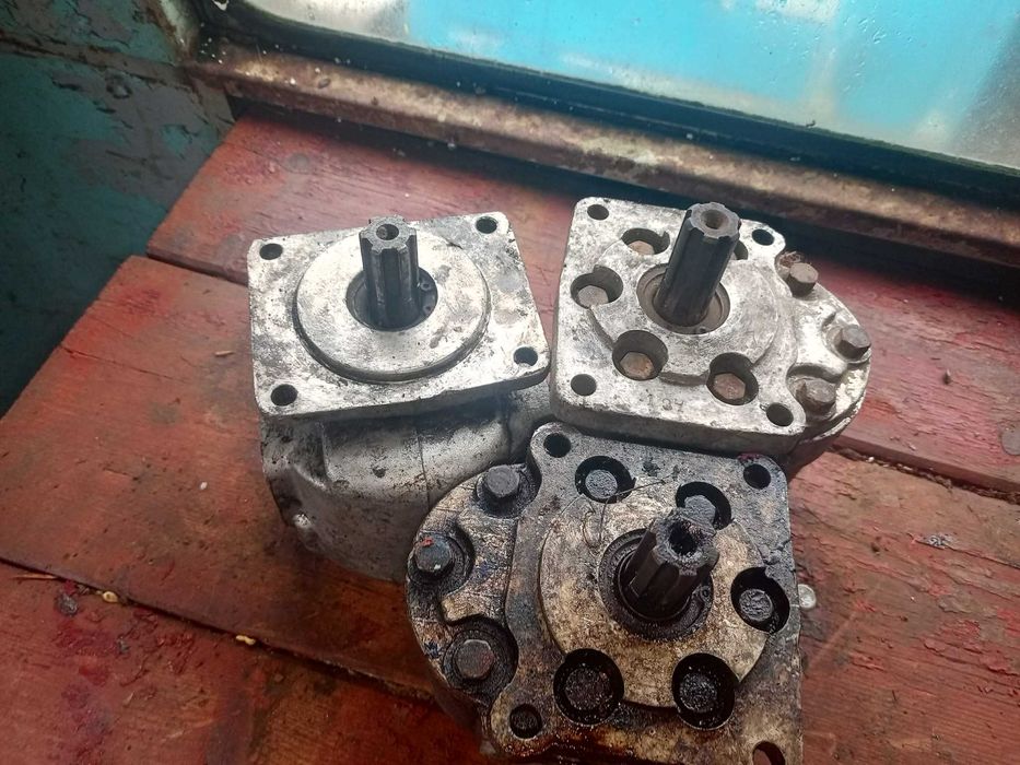 Продам запчасті  тракторні  і до автомобіля