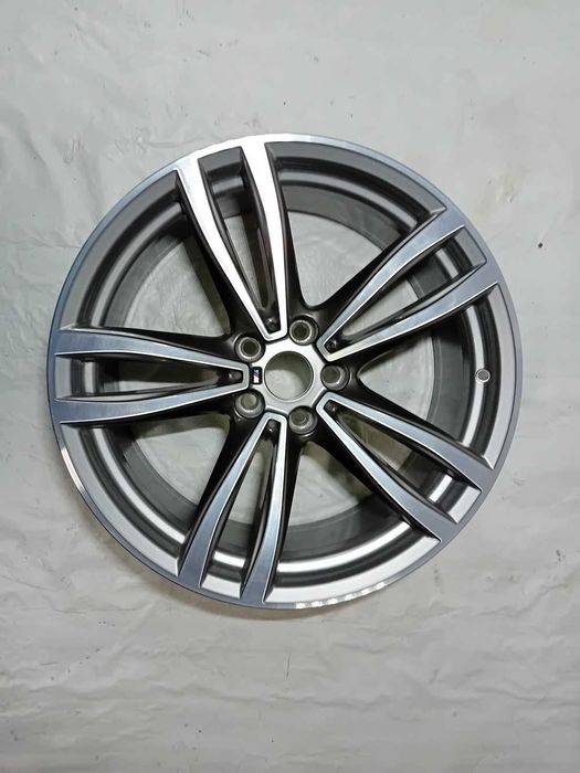 Felga  BMW 19" 8.5Jx19 ET:25   Seria: 6' Seria: 7'   nr mag. 1/038