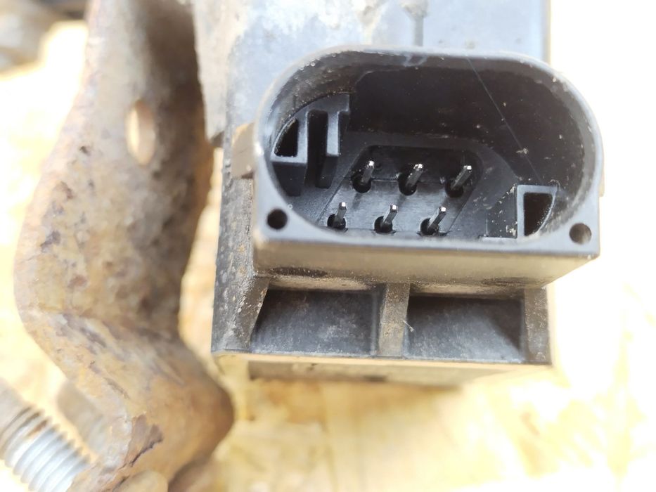 Volvo XC70 07-16 Датчик положения кузова передний левый 7G9N-3C438-AA