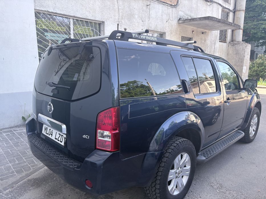 Nissan Pathfinder 2009 2.5