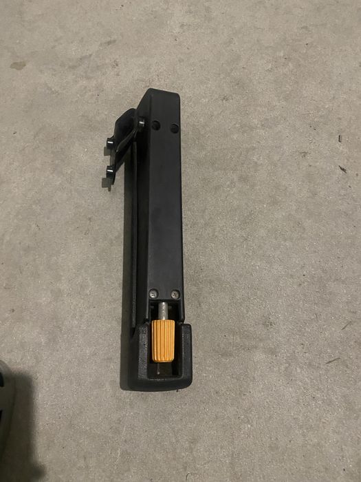 Підлокотник до спрінтера