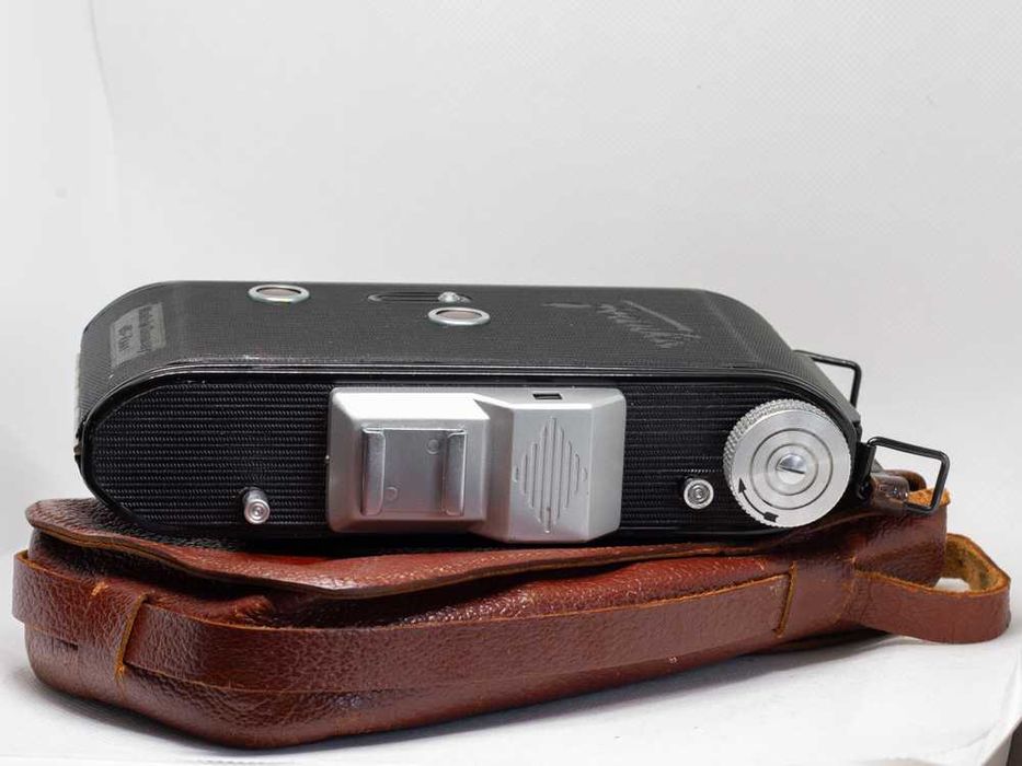 Medium-Format (120mm) Analog Camera Franka Bonafix64354164180355122