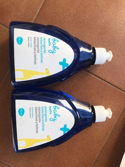 Escorredor de biberões com 2 desinfetantes