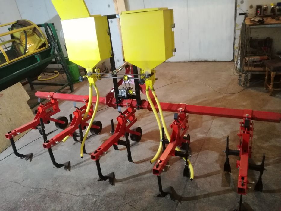 Aplikator Elektryczny Dozownik Podsiewacz do Nawozu Sadzarka Pielnik