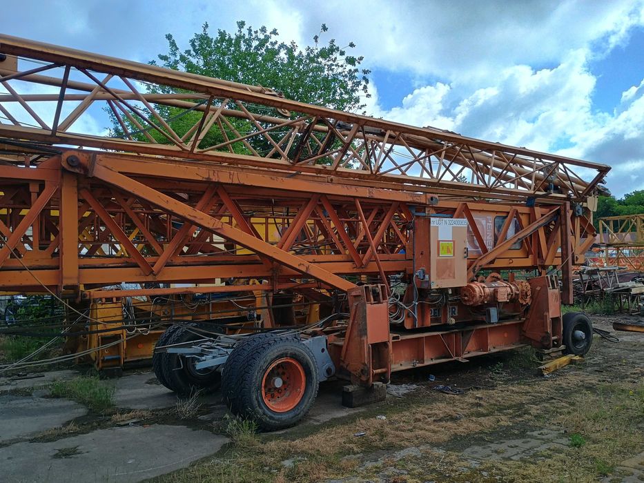 Żuraw wieżowy dolnoobrotowy PEINER SMK 108/2