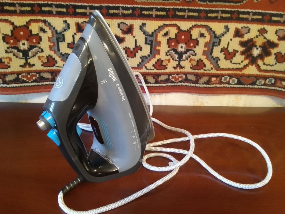 Утюг Braun Texstyle 9