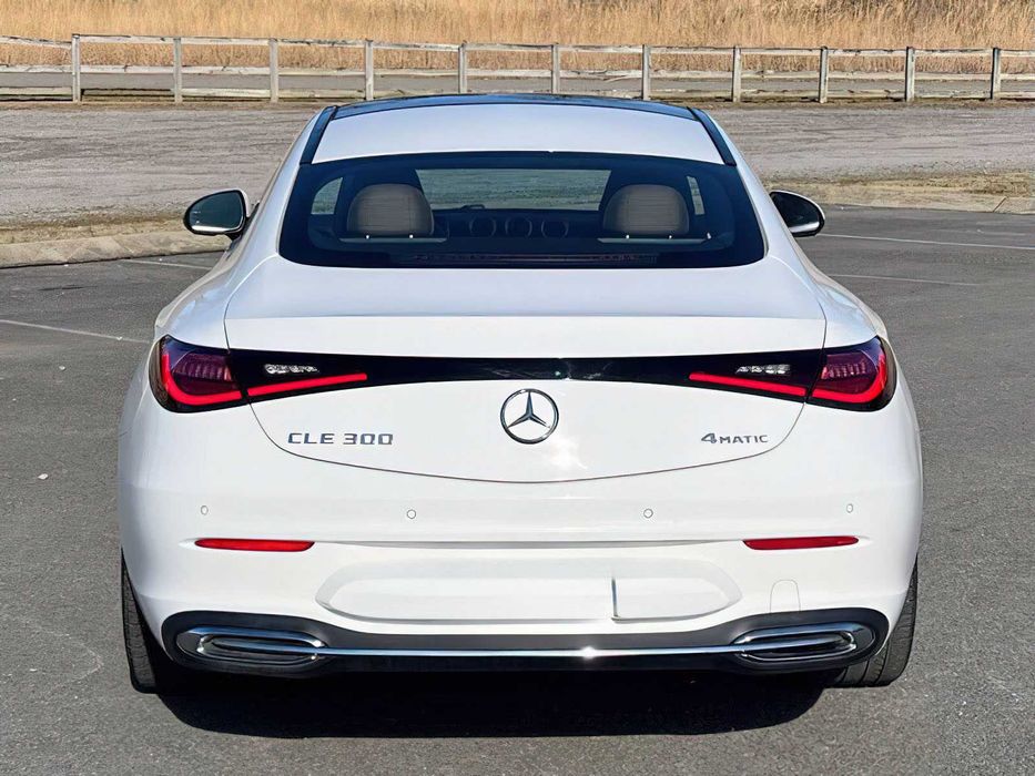 Mercedes-Benz CLE 300 4MATIC      2024