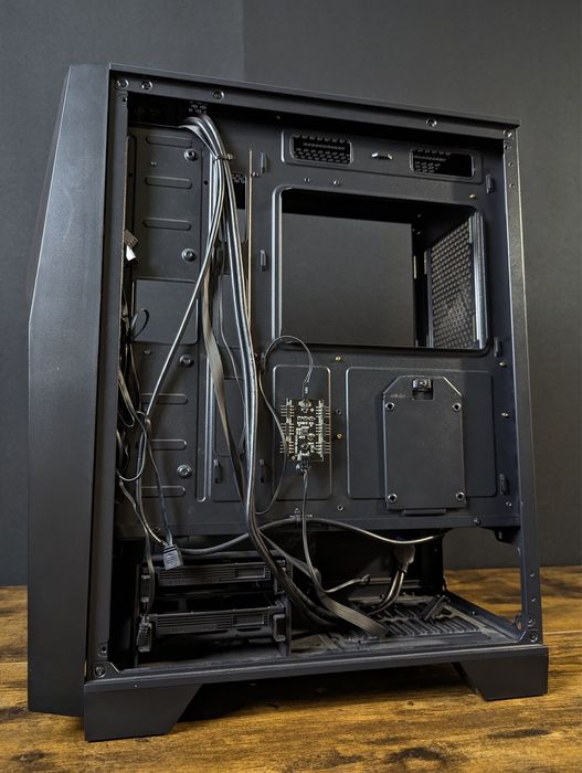 Корпус MSI MAG Forge 100M Чорний (ATX) / Скло / RGB