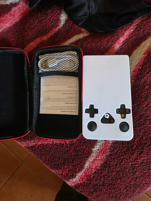 Consola r36max 128gb 22000 jogos VER FOTOS!!!64284461772802121