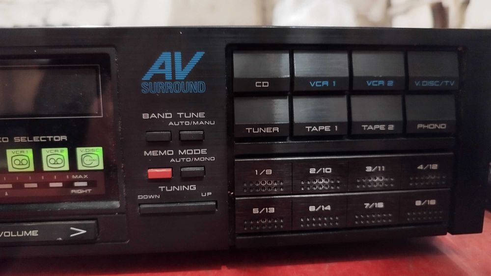 Amplituner Akai AA-V205L