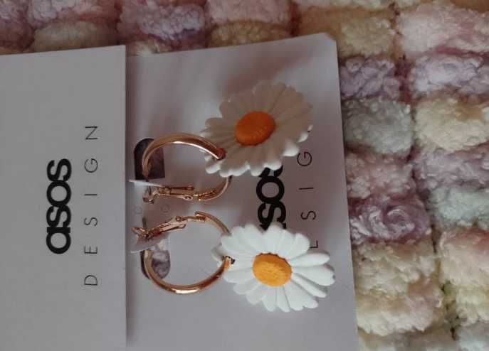 ASOS/Ekskluzywne , subtelne Kolczyki z Londynu, NOWE