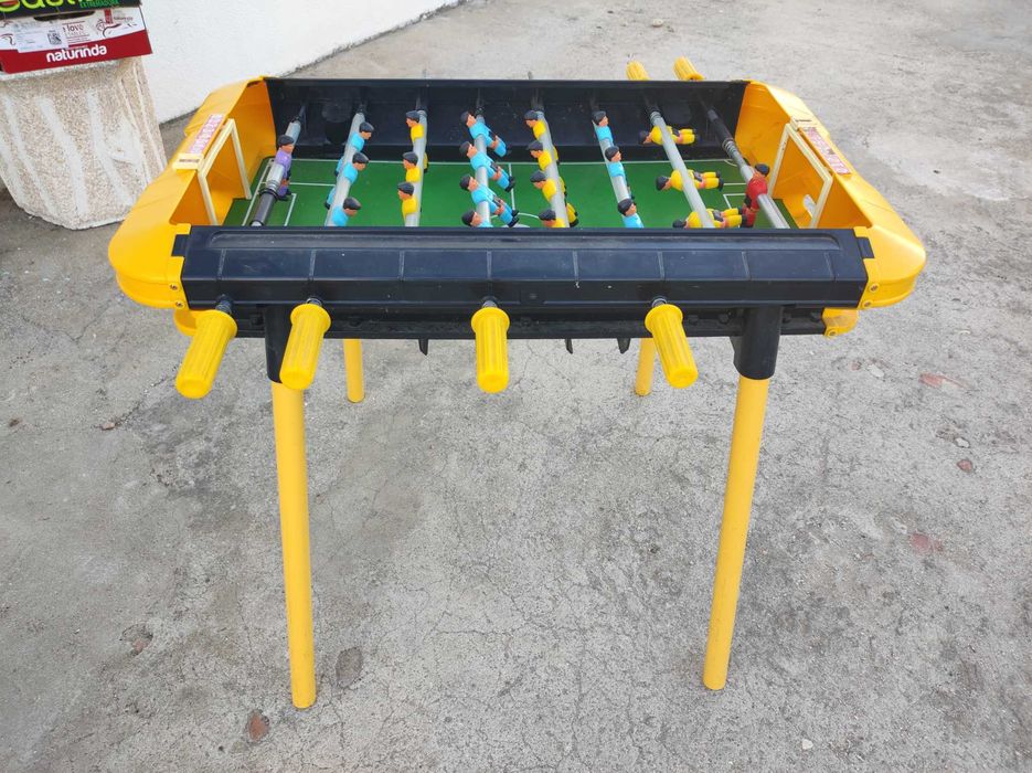 Mesa de matraquilhos criança