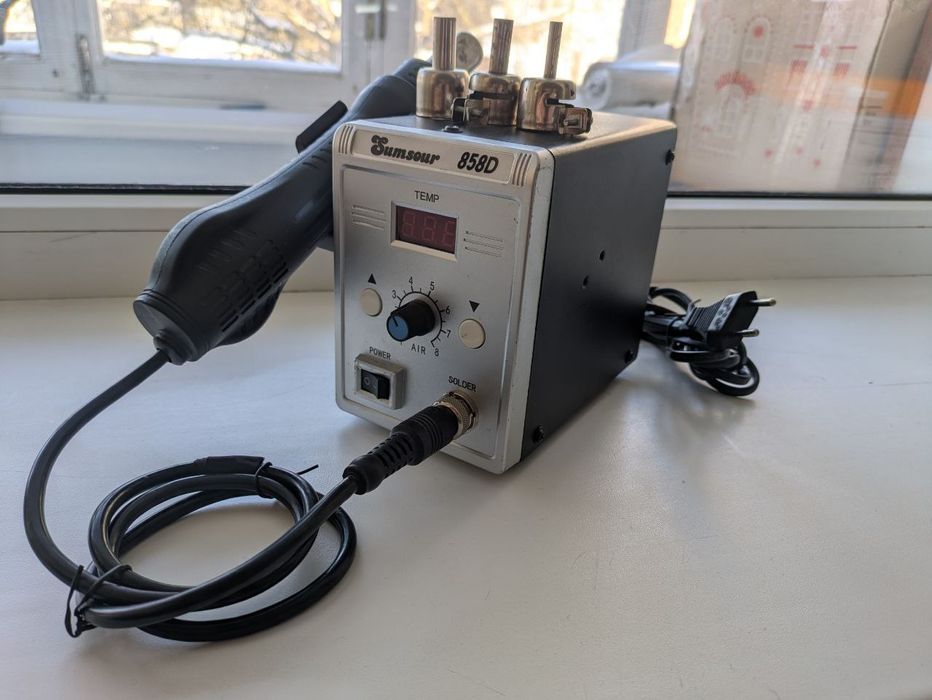 Фен для пайки Sumsour 858D, паяльна станція, в робочу стані