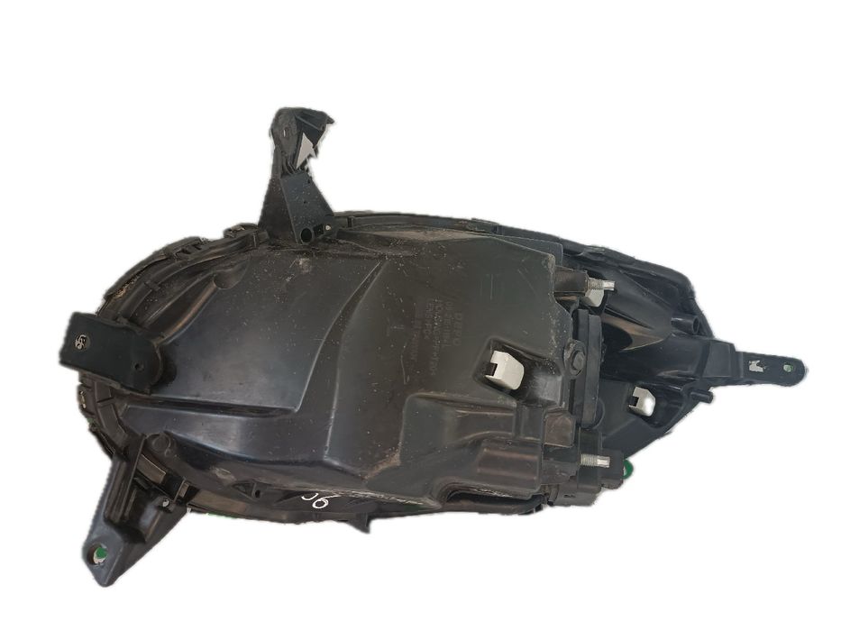 Ótica / farol esquerda NISSAN Micra III (K12)