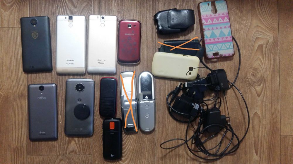 Лот телефонов iPhone, Samsung, Nokia, LG, ZTE, Motorolla, Lenovo, Sony