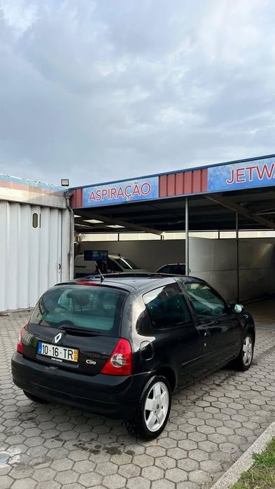 Renault Clio 5 lugares
