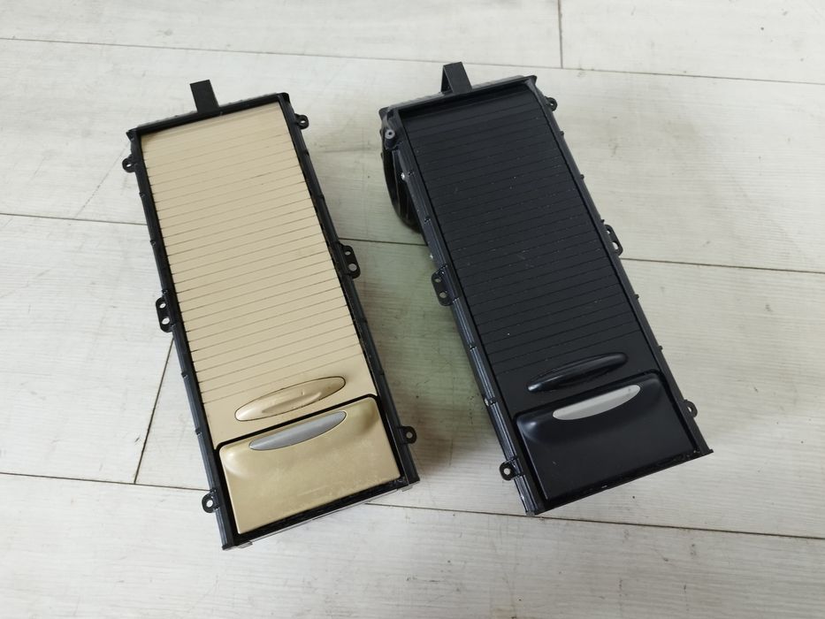 Honda Civic 8 VIII 06-11 UFO Schowek Środkowy Na Napoje Harmonijka