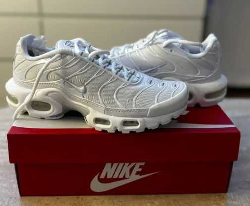 Nike Air Max Plus Białe Oryginał R.39
