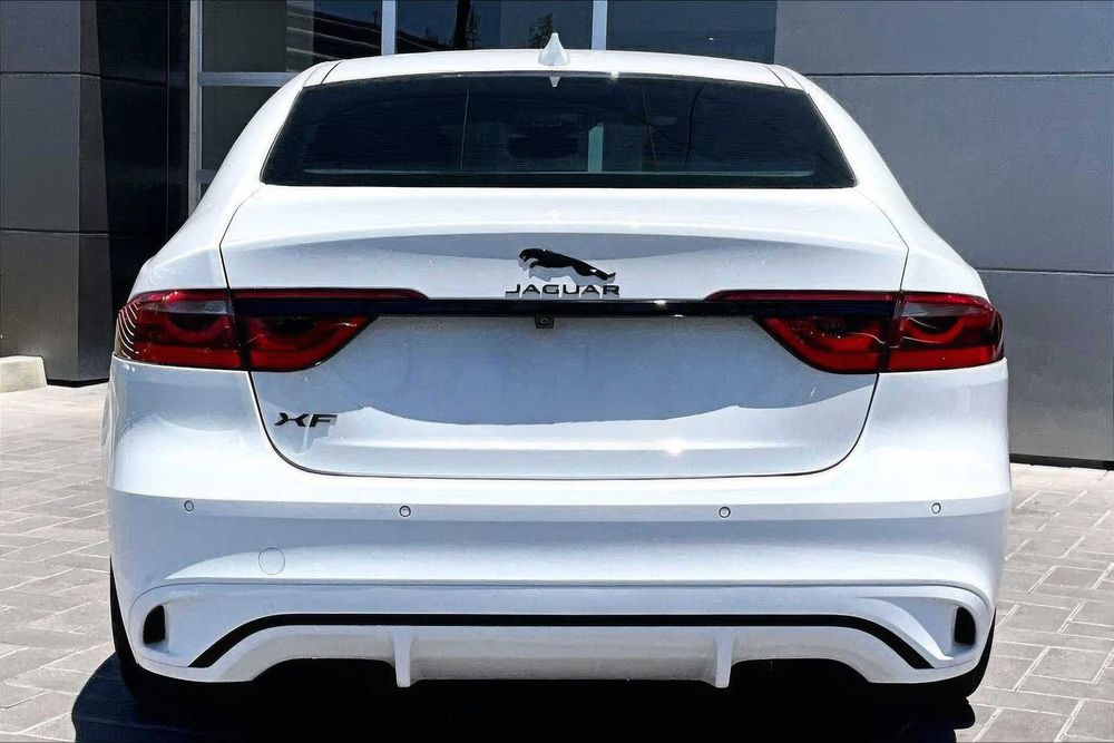 Jaguar Xf      2022