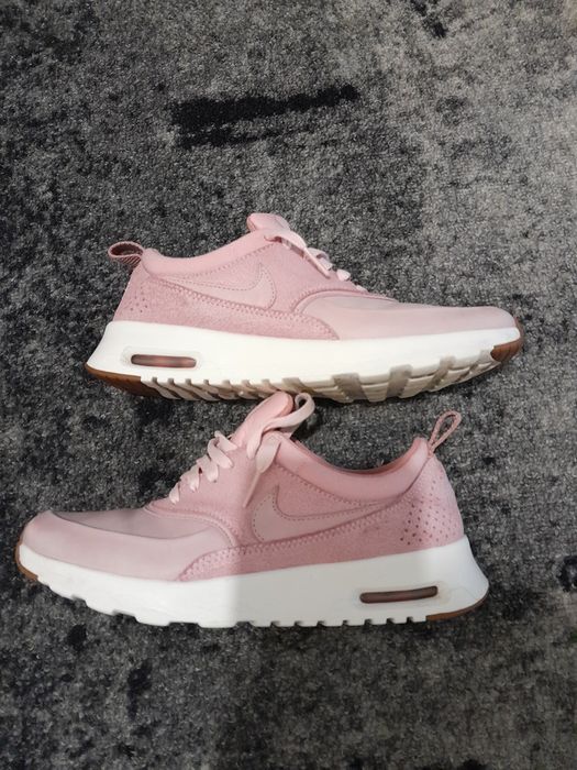 Buty sportowe NIKE jak nowe