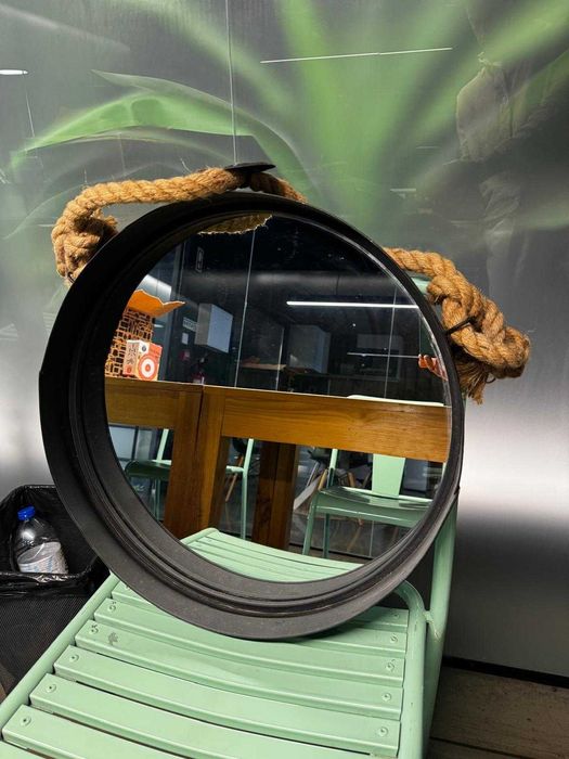 Móveis diversos com prateleiras em madeira – design simples e moderno