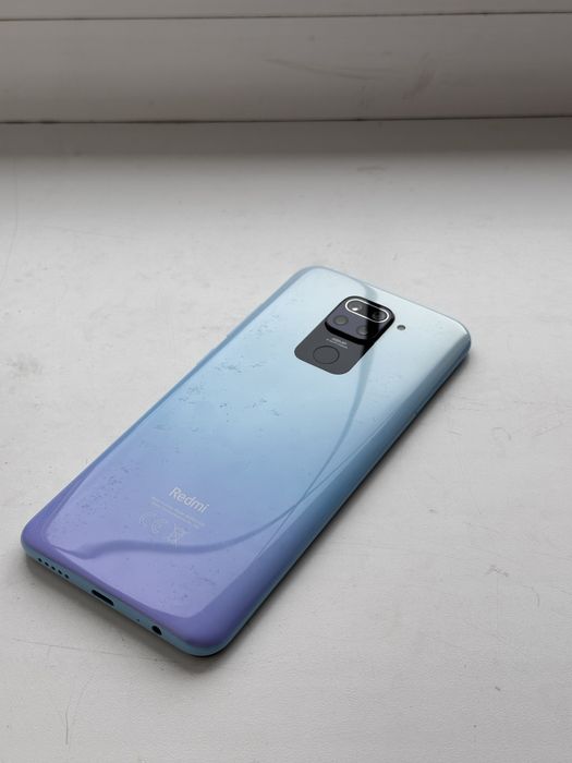 Смартфон Xiaomi Redmi Note 9 4/128GB Polar White