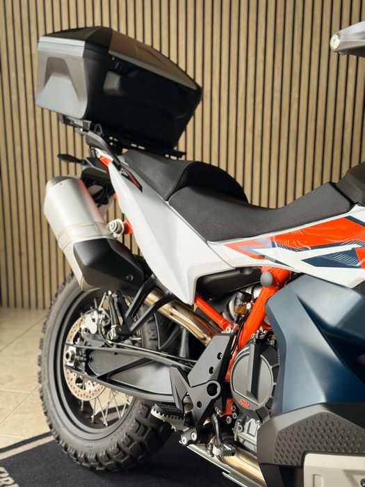 KTM 890 Adventure R