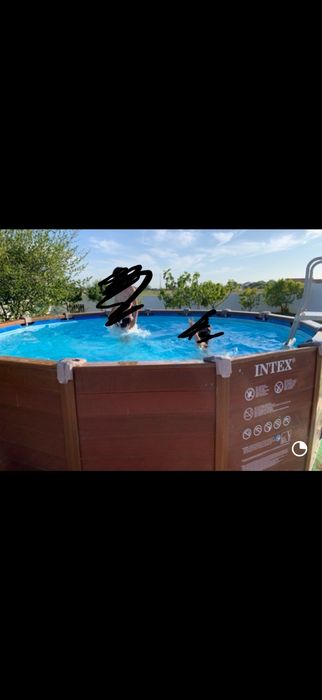 Piscina Intex grande