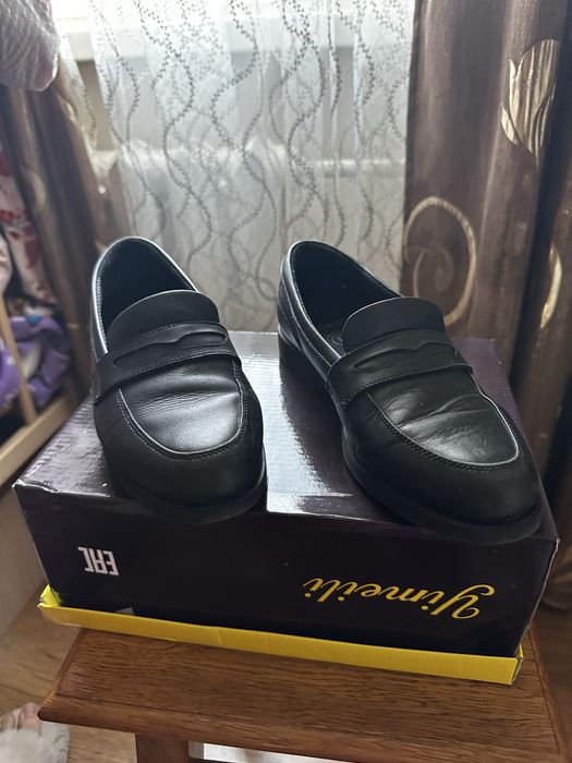Жіночі лофери Clarks