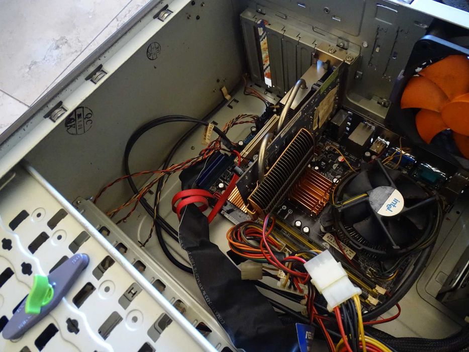 Tower Thermaltake Soprano FX