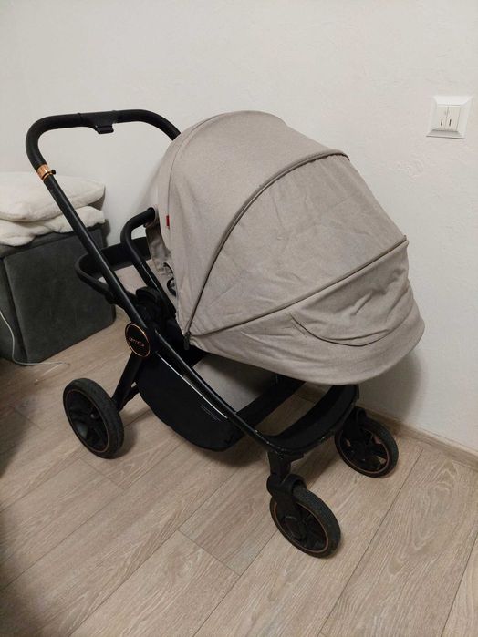 Carrello Epika beige 24 року